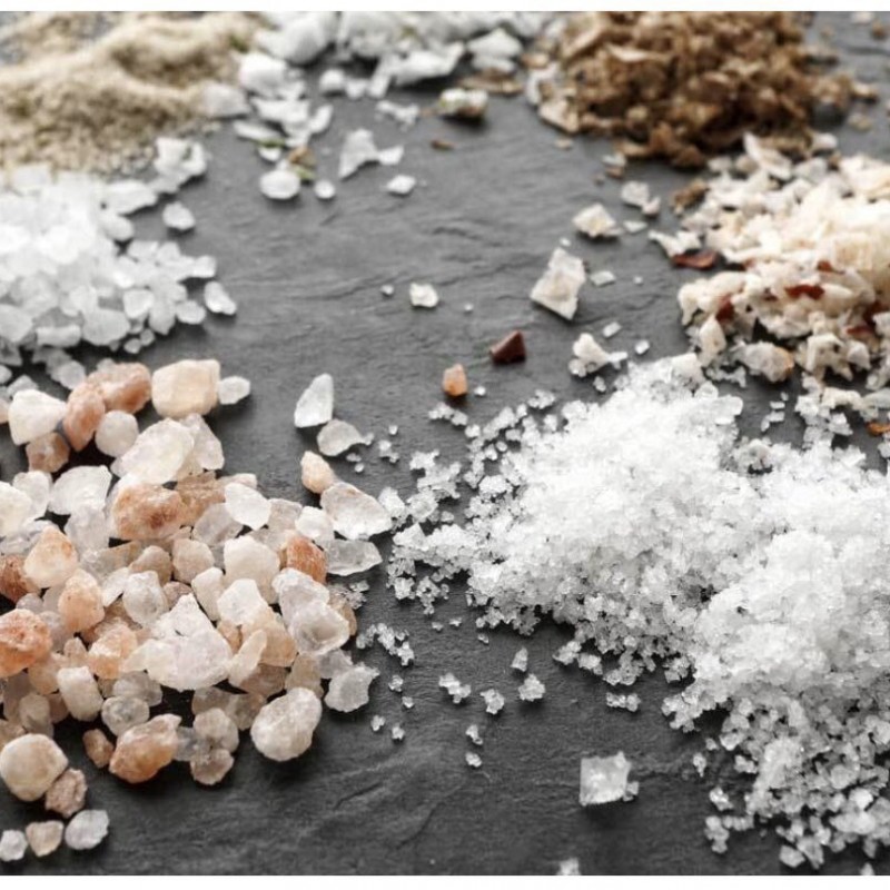 ماذا تعرف عن مختلف أنواع الملح ؟ وأيهم أصح؟